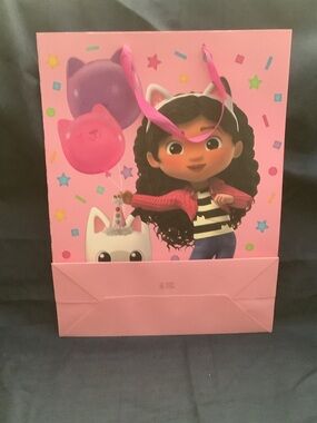 Dreamworks Gabby’s Dollhouse Large Gift Bag and Balloon